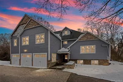 31 Valentine Road, Shoreham, NY 11786 - Photo 2