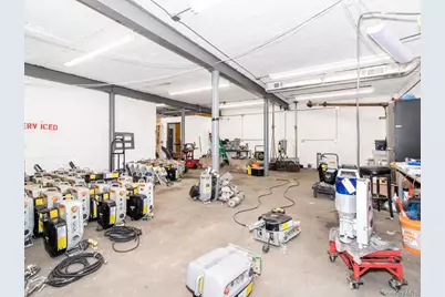 205-02 Jamaica Avenue, Hollis, NY 11423 - Photo 14