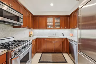 10 City Place #23F, White Plains, NY 10601 - Photo 4