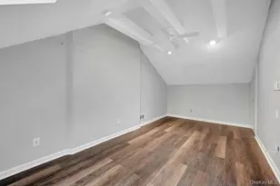 202 Park Ridge Ln, White Plains, NY 10603 - Photo 24