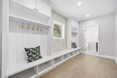 2 Wynmor Road, Scarsdale, NY 10583 - Photo 12