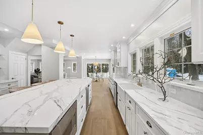 2 Wynmor Road, Scarsdale, NY 10583 - Photo 10