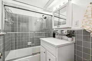 2835 Webb Ave, Bronx, NY 10468 - Photo 30