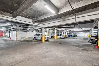 2835 Webb Avenue #6C, Bronx, NY 10468 - Photo 32