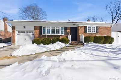 10 Darnley Place, Huntington Station, NY 11746 - Photo 1