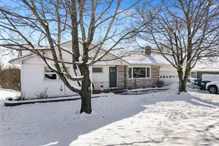 310 Highland Ave, Maybrook, NY 12543 - Photo 2