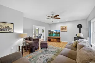 4 Theresa Ct, Lagrangeville, NY 12540 - Photo 10