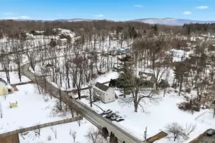 116-118 Carpenter Rd, Hopewell Junction, NY 12533 - Photo 6