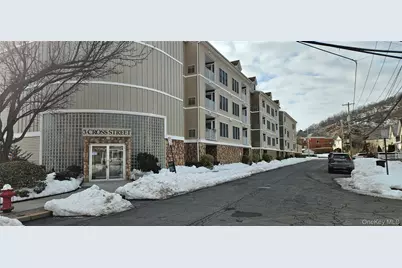 3 Cross Street #304, Suffern, NY 10901 - Photo 1