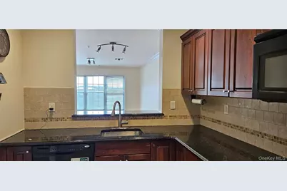 3 Cross Street #304, Suffern, NY 10901 - Photo 12