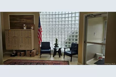 3 Cross Street #304, Suffern, NY 10901 - Photo 2