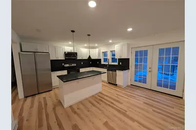 1407 State Route 208, Wallkill, NY 12589 - Photo 8