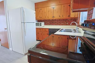 8 Wood Terrace, Newburgh, NY 12550 - Photo 6