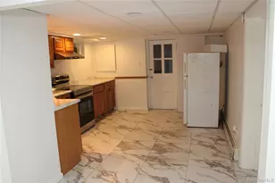 16 Shelley Pl, Huntington Station, NY 11746 - Photo 6