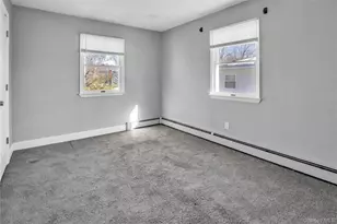 7 Miller Dr, Lake Grove, NY 11755 - Photo 10