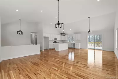 107 Robinson Lane, Wappingers Falls, NY 12590 - Photo 6