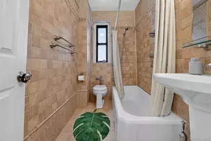 35-36 76th St, Jackson Heights, NY 11372 - Photo 18