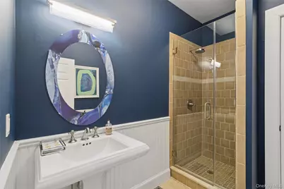 9 Debras Way, Wainscott, NY 11975 - Photo 14