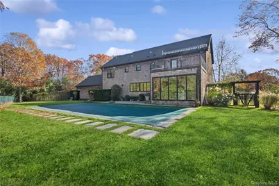 9 Debras Way, Wainscott, NY 11975 - Photo 1