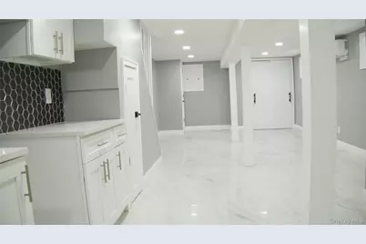 11024 207th Street, Queens Village, NY 11429 - Photo 20