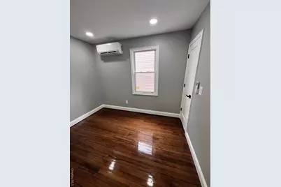 11024 207th Street, Queens Village, NY 11429 - Photo 18