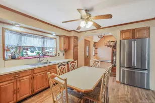 68 Coppersmith Rd, Levittown, NY 11756 - Photo 10