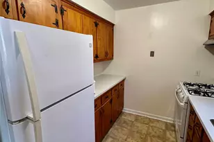 174 Orange Ave, Suffern, NY 10901 - Photo 12