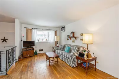 51 Forest Avenue, West Babylon, NY 11704 - Photo 4