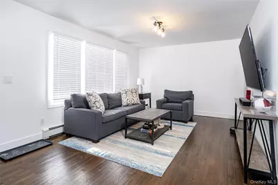 17 Armell Street, Huntington Station, NY 11746 - Photo 4