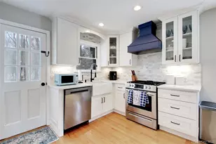 125 Walnut Rd, Kings Park, NY 11754 - Photo 10