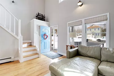 125 Walnut Road, Kings Park, NY 11754 - Photo 4