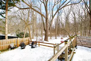 125 Walnut Rd, Kings Park, NY 11754 - Photo 22