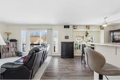 41 Jefferson Oval #G, Yorktown Heights, NY 10598 - Photo 8