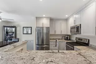 41 Jefferson Oval, Yorktown Heights, NY 10598 - Photo 4