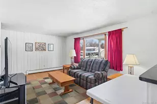 28 Paddock Pl, Newburgh, NY 12550 - Photo 20