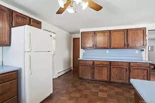 28 Paddock Pl, Newburgh, NY 12550 - Photo 18