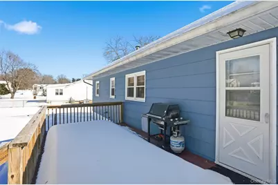 28 Paddock Place, Newburgh, NY 12550 - Photo 32