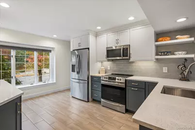 515 High Street #10, Port Jefferson, NY 11777 - Photo 16