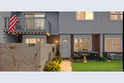 231 Springmeadow Drive #D, Holbrook, NY 11741 - Photo 1