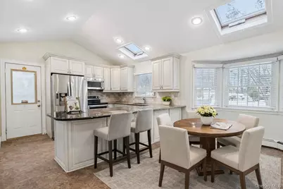 115 Arlington Road, Ronkonkoma, NY 11779 - Photo 20
