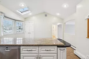 115 Arlington Rd, Ronkonkoma, NY 11779 - Photo 18