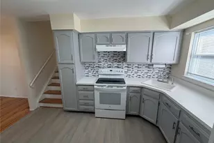 164-11 95th St, Howard Beach, NY 11414 - Photo 4