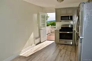 29 Cedar Ln, Ossining, NY 10562 - Photo 6