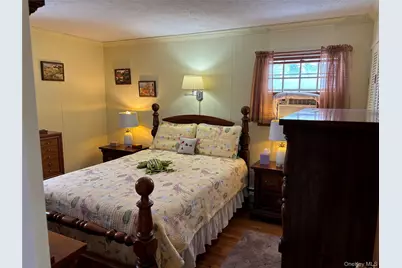 126 Michael Road, Oakdale, NY 11769 - Photo 6