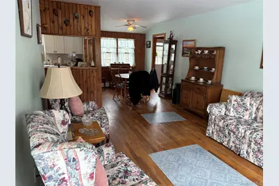 126 Michael Road, Oakdale, NY 11769 - Photo 4