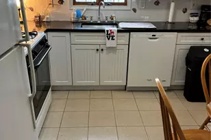 126 Michael Rd, Oakdale, NY 11769 - Photo 2