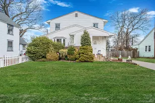 [Address not provided], Lindenhurst, NY 11757 - Photo 2