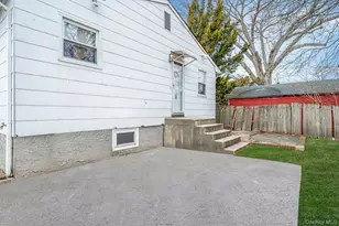 [Address not provided], Lindenhurst, NY 11757 - Photo 20