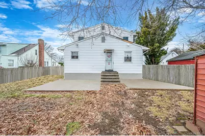 [Address not provided], Lindenhurst, NY 11757 - Photo 34