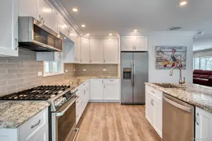 41 Red Cedar Point, Hampton Bays, NY 11946 - Photo 6